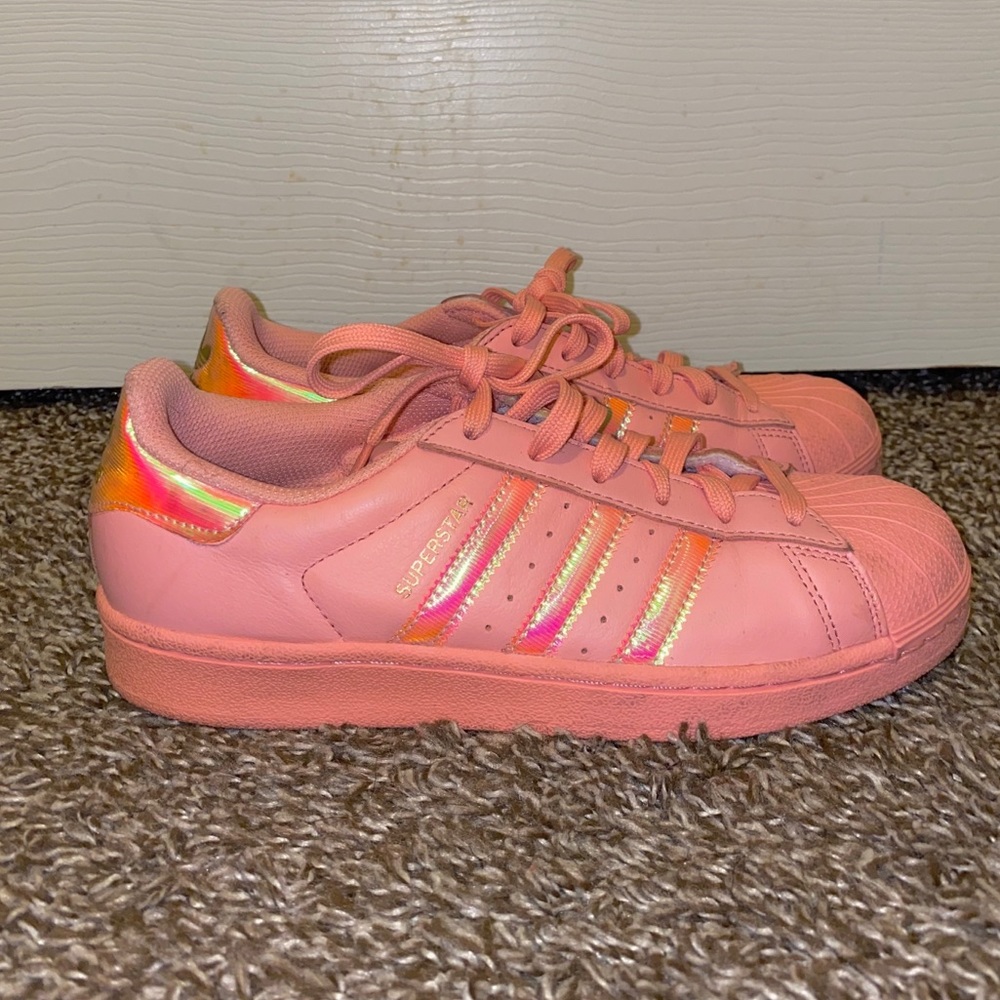 Adidas Sneakers